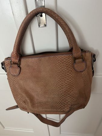 Tasche Liebeskind Schlangenlederlook, apricot