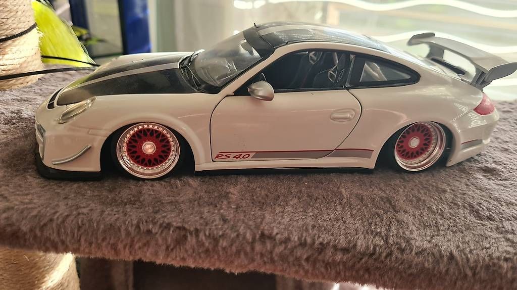 Modellini d'auto: PORSCHE MODELL ZU VERKAUFEN  – Usato da Ittigen venduto da ROCKY1964 3