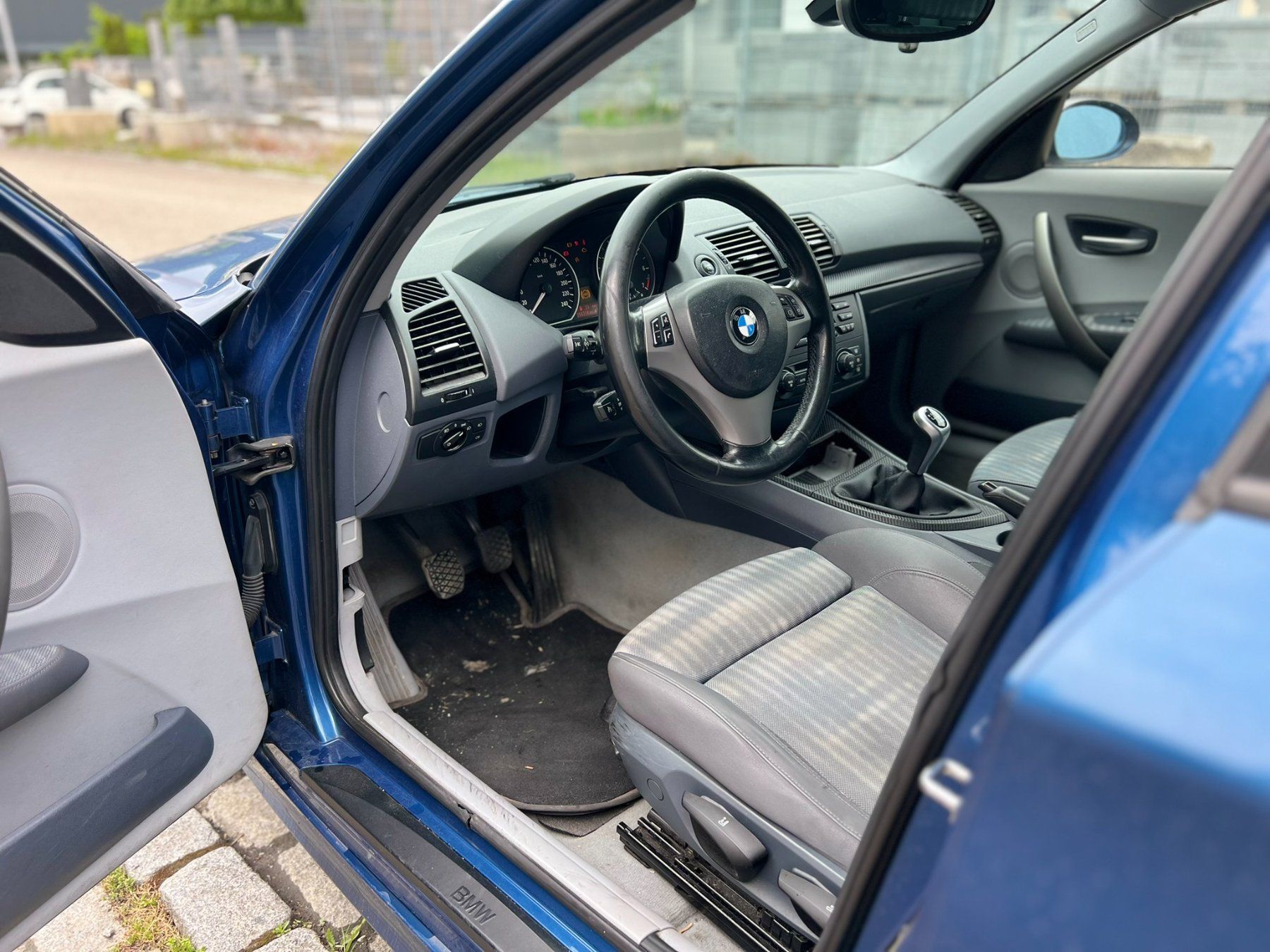 BMW Automobili: BMW 120i ab Platz – Usato da Kaiseraugst venduto da rinau2 5