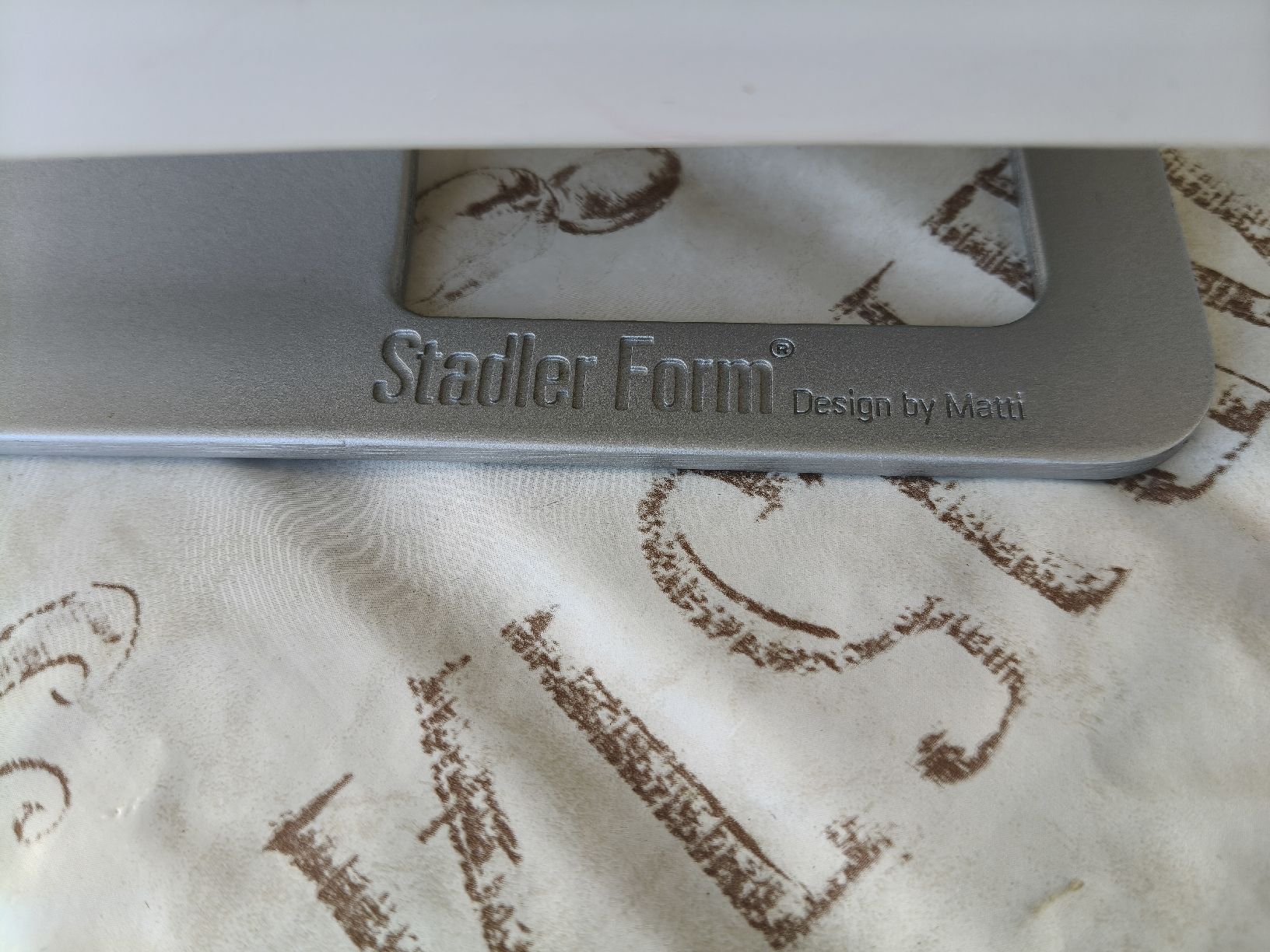 Stadler Form Umidificatori d'aria: Stadler Form Luftbefeuchter mit Ehterisches Öl möglich. – Nuovo (secondo la descrizione) da Seuzach venduto da bue_zcq5 4