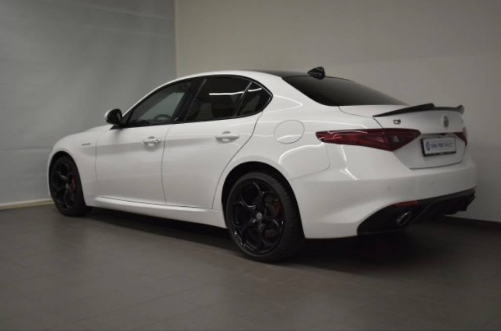 Automobili: Alfa Romeo Giuglia veloce  – Usato da Viganello venduto da laz_rd7p 1