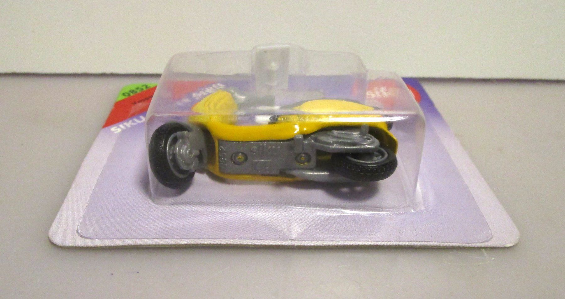 Siku Modellini d'auto: SIKU VESPA ET4 - 0852 – Nuovo e nell'imballaggio originale da Chêne-Bourg venduto da breno56 2