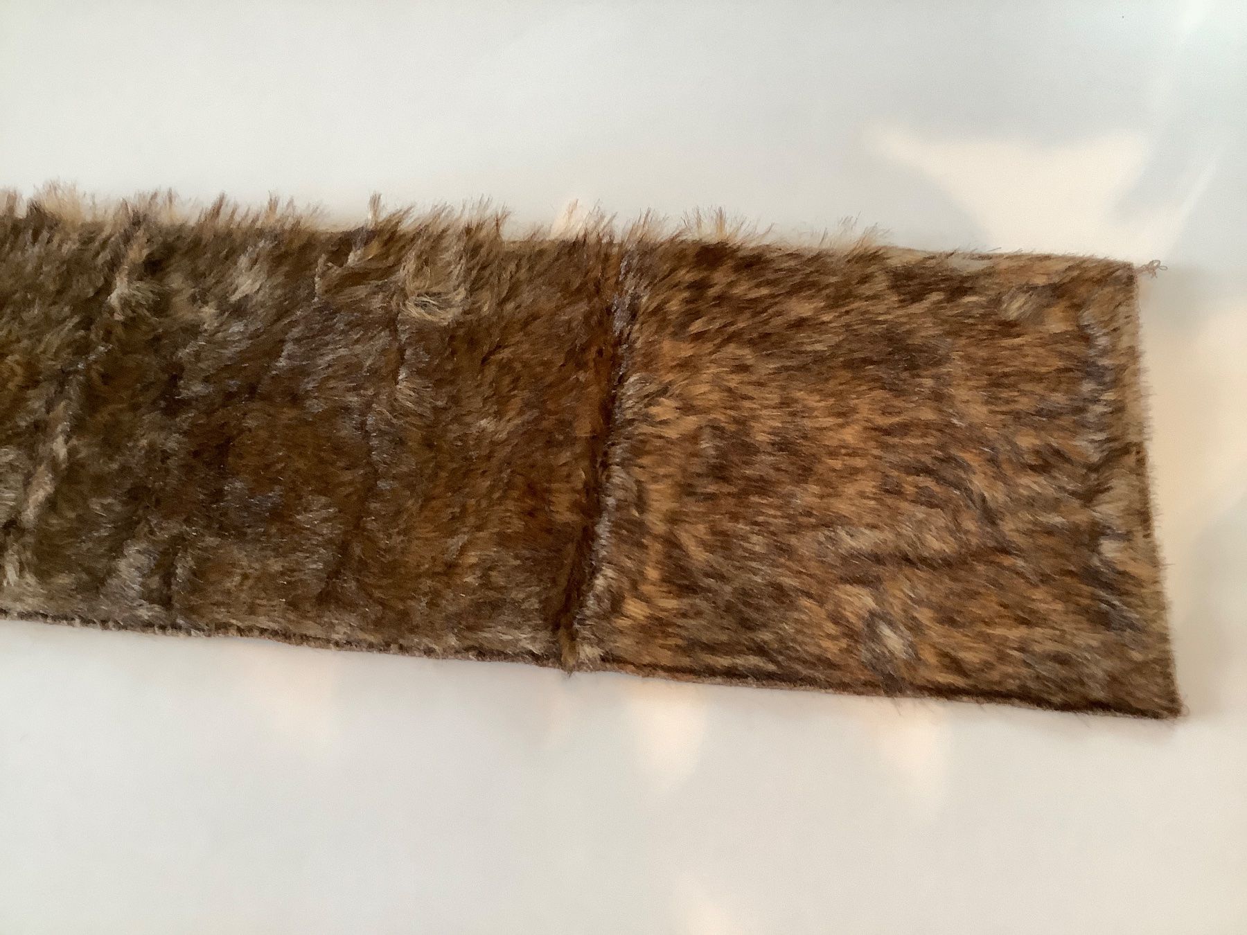 Tutte le decorazioni: Winterlicher Tischläufer Kunstfell – Usato da Triesen venduto da boston7 1