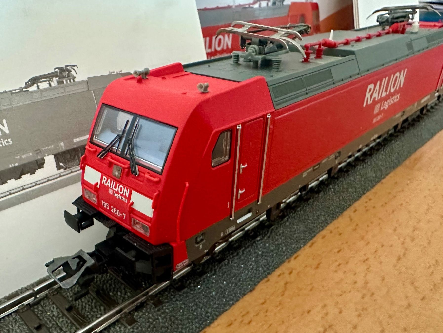 Märklin Modellini di ferrovie: Märklin 36600 DB Railion Lok Digital – Usato da Oftringen venduto da ib.85 5