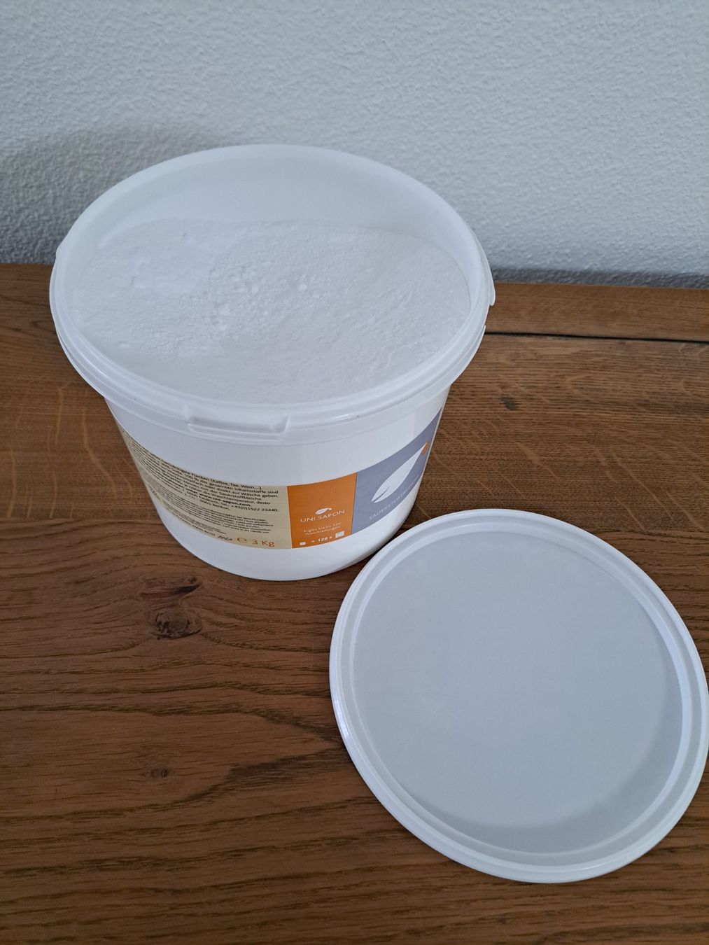 Prodotti di pulizia: Sauerstoffbleiche, 3 kg Eimer (Uni Sapon) – Usato da Oftringen venduto da Black_Nymeria