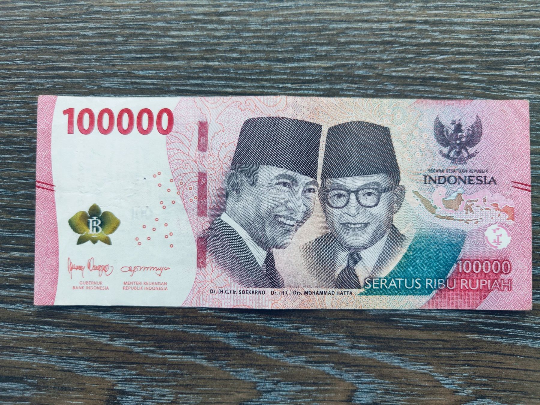 Billets de banque: Indonesien 100'000 Rupiah 2023 !!!!! – D'occasion à Flaach par Lonzo99
