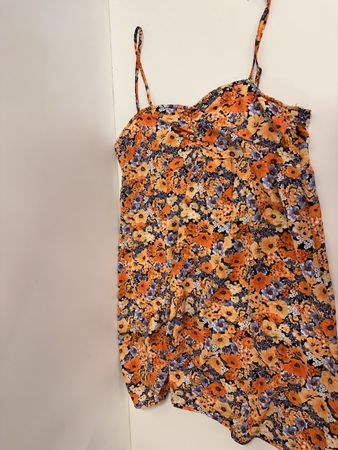 Sommerliches Blumenkleid, Grösse 38, Orange-Lila