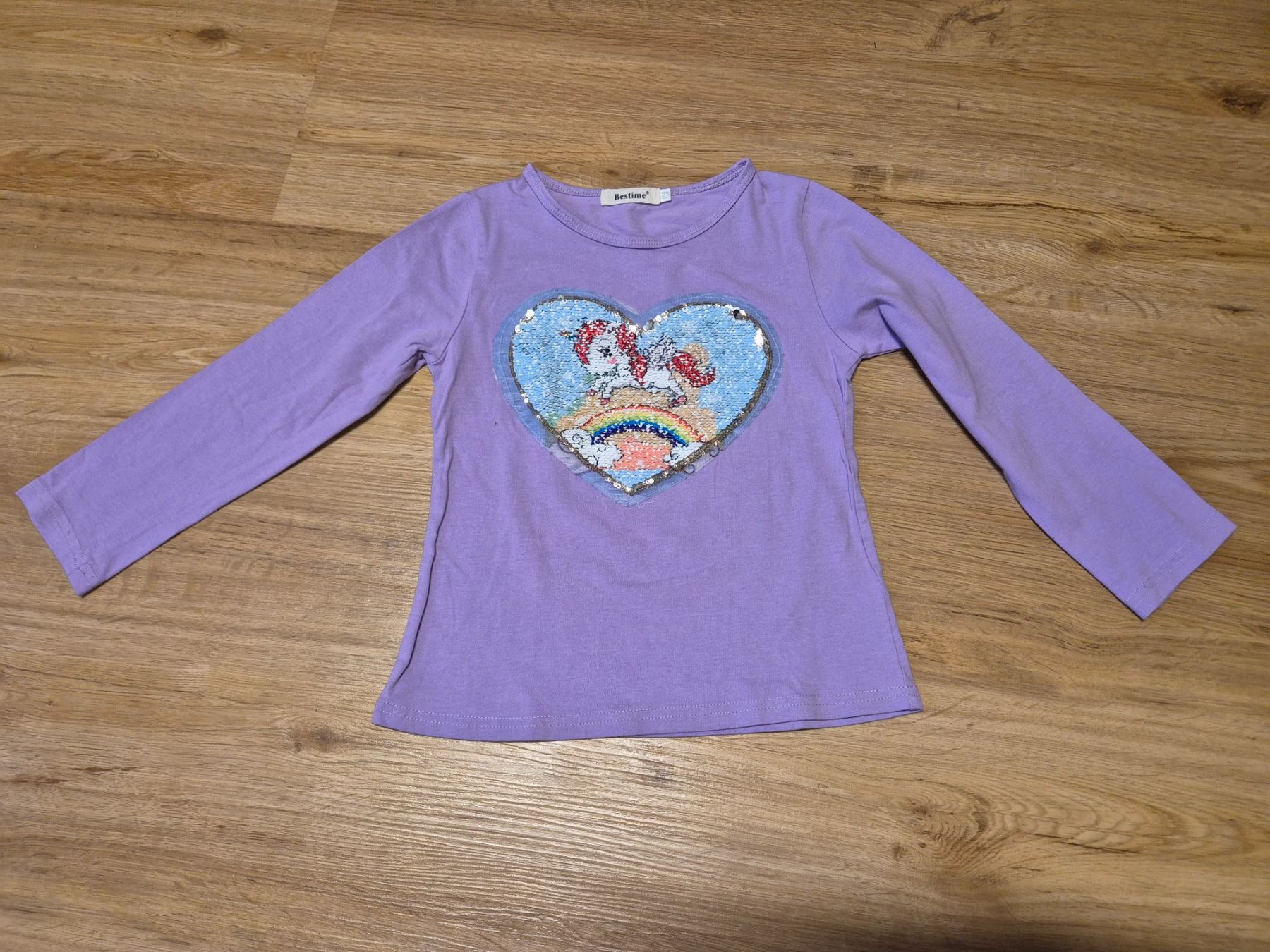 Maglioni & Felpe: Shirt mit Pailetten Einhorn Gr. 116 – Usato da Giswil venduto da 0G6