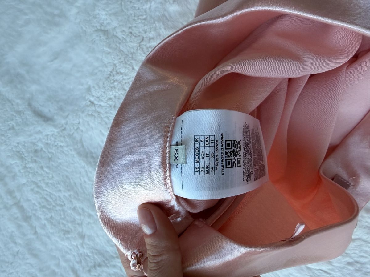 Guess Röcke: GUESS Samt Rock – Neu (gemäss Beschreibung) aus Horgen von Christina93Jolina 3