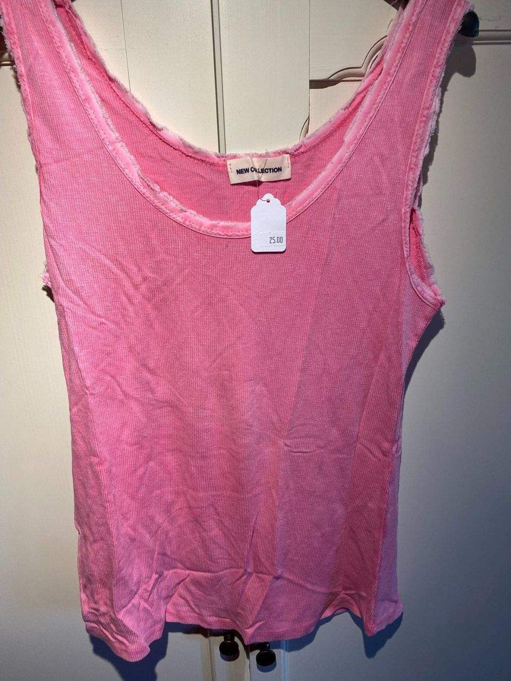 Top: TRÄGERTOP PINK – Nuovo e nell'imballaggio originale da Meienried venduto da ManuelaBoutique 1