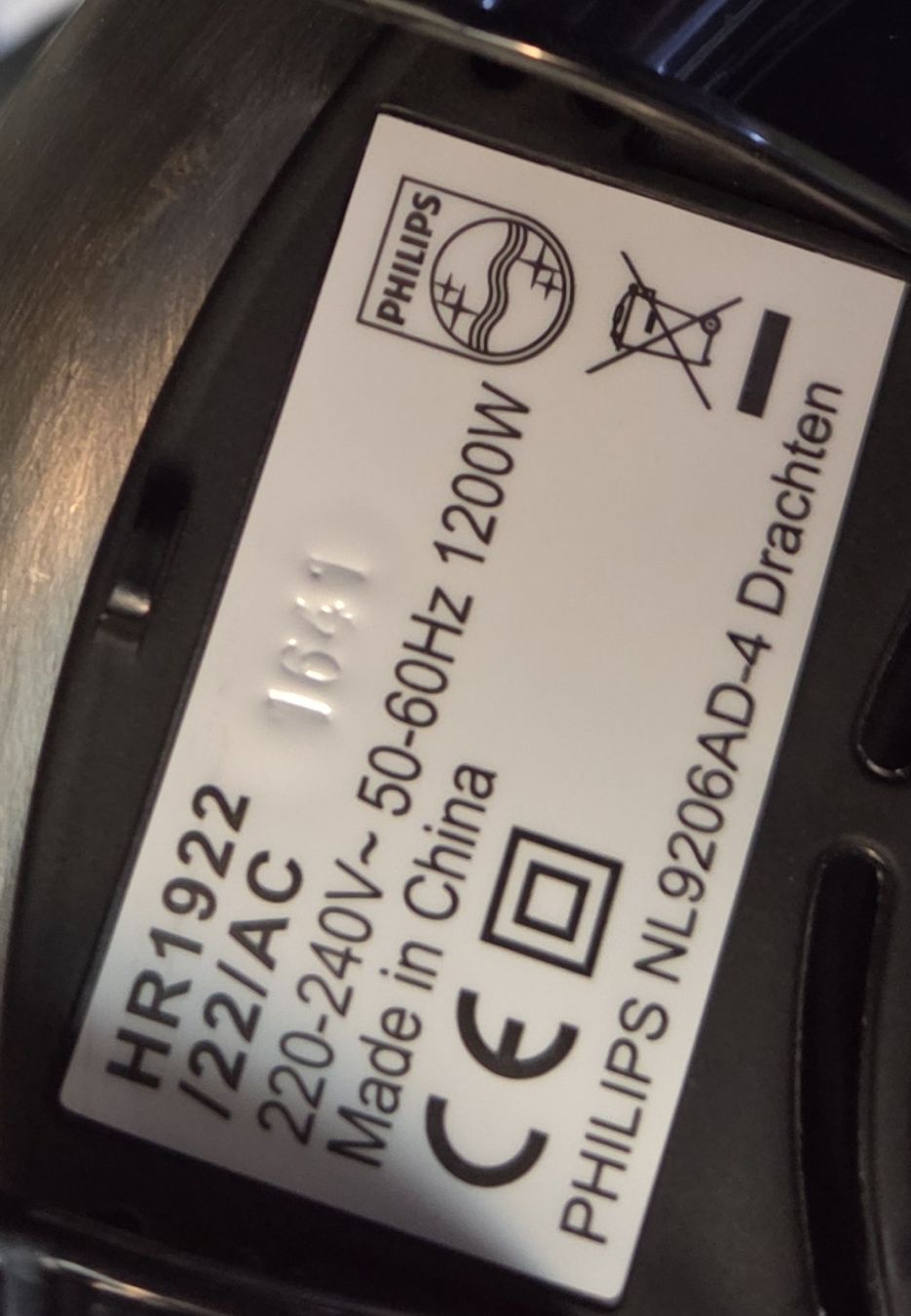 Philips Küchengeräte: Extracteur de jus Philips HR1922 – Neu (gemäss Beschreibung) aus Troistorrents von sar_yxx8