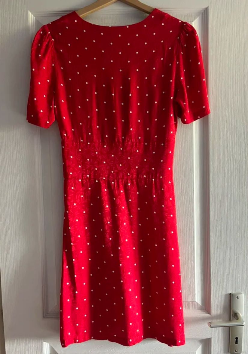 Maje Kleider: Rotes Maje Sommer Kleid – Neu (gemäss Beschreibung) aus Biel/Bienne von tat_n5fw 2