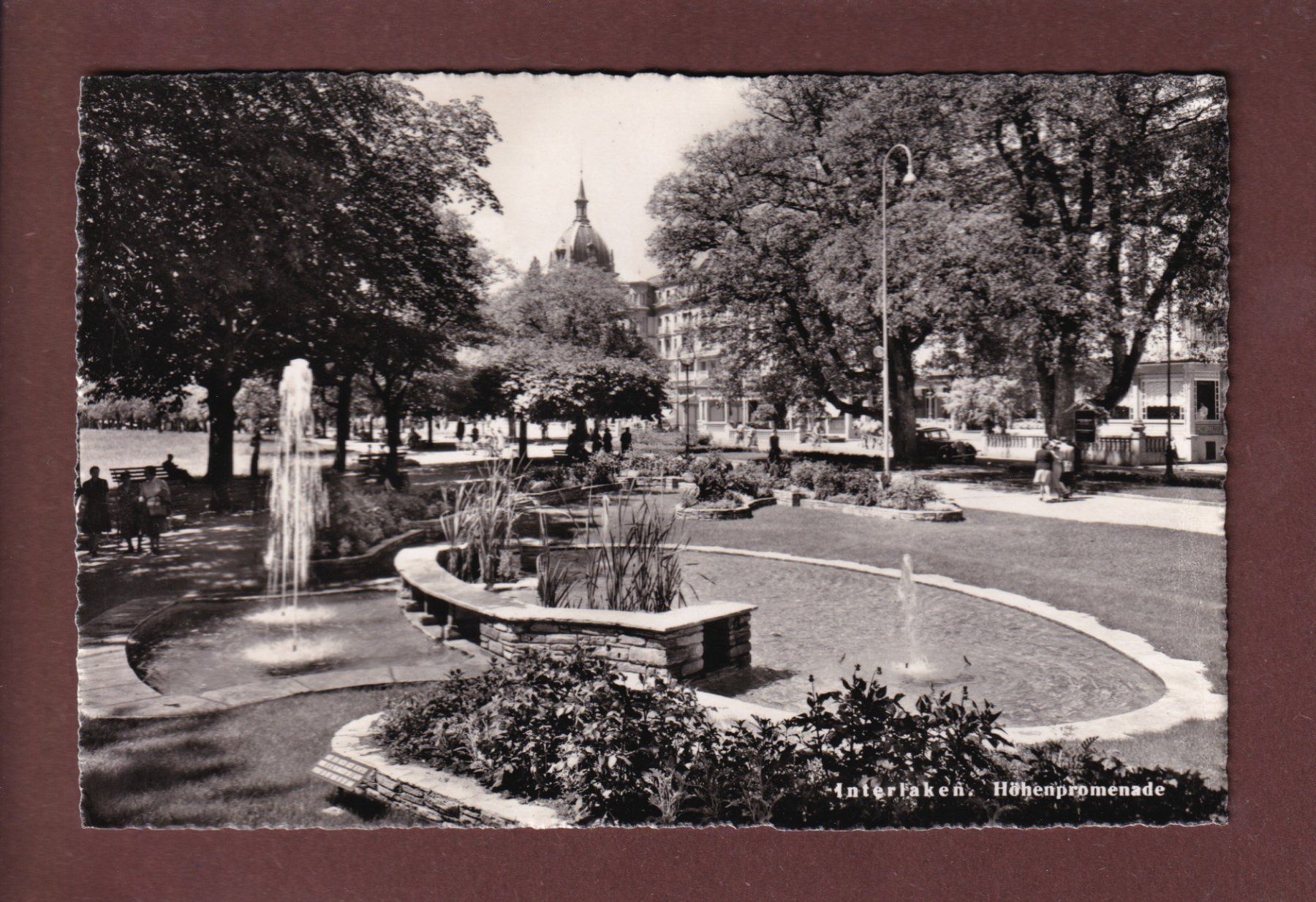 Cartoline postali: INTERLAKEN - Höhenpromenade - 1952 – Usato da Pully venduto da nicecards