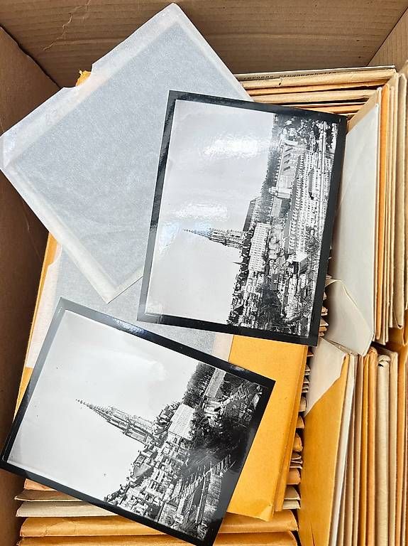 Foto & Immagini: Glas Negative – Usato da Worb venduto da -rene-