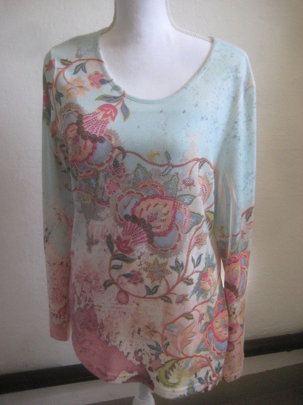 T-shirts: DAMEN   T- SHIRT  ODER BLUSE – D'occasion à Uster par flocke1