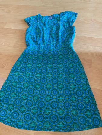 Jolie robe d’été turquoise taille M ou 38