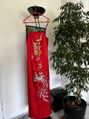 Chinesische Seide Abendkleid mit Schal