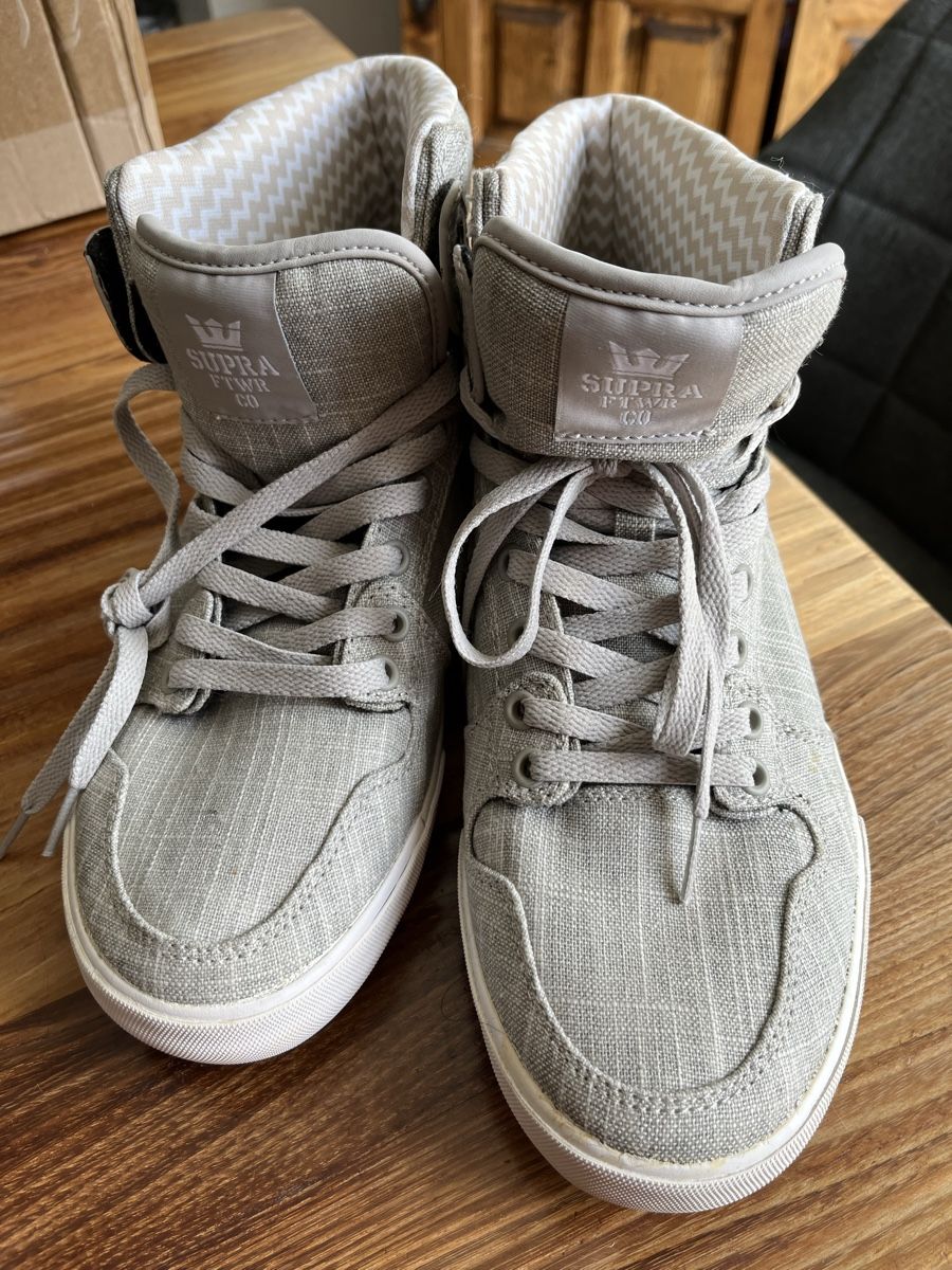 Scarpe da uomo: Sneaker Schuhe Supra – Nuovo (secondo la descrizione) da Gurbrü venduto da Simiramis