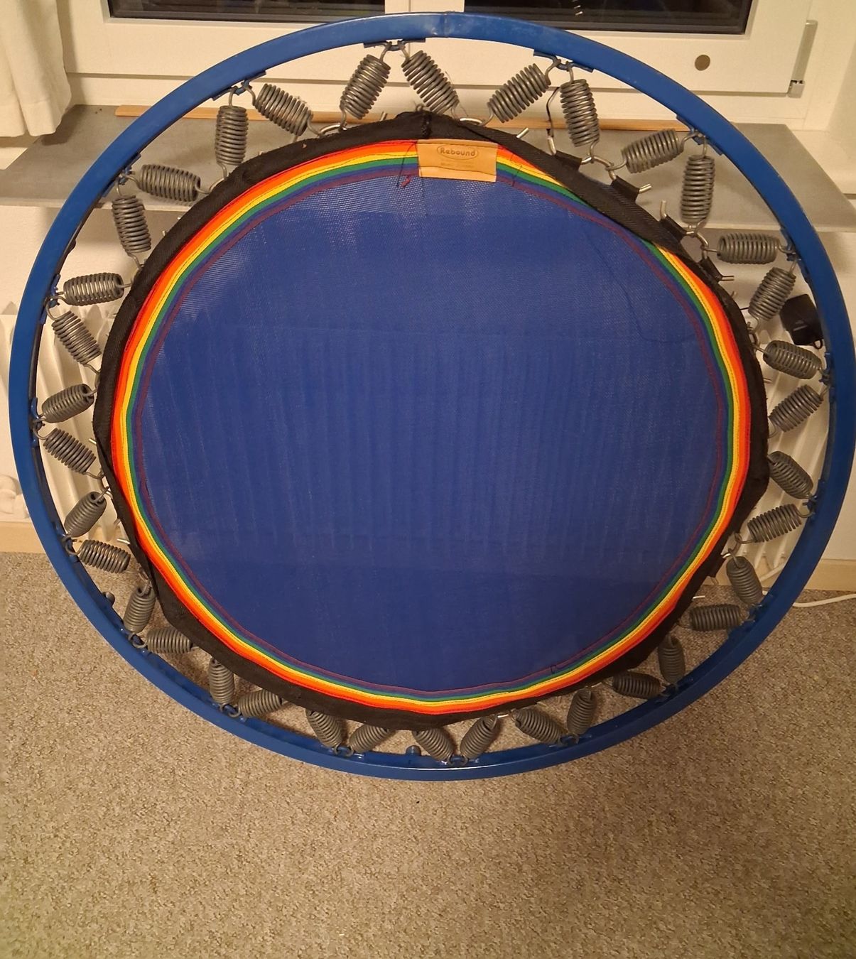 Trampoline: Trampolin Trimilin-med – Neu (gemäss Beschreibung) aus Neuenegg von Webopet