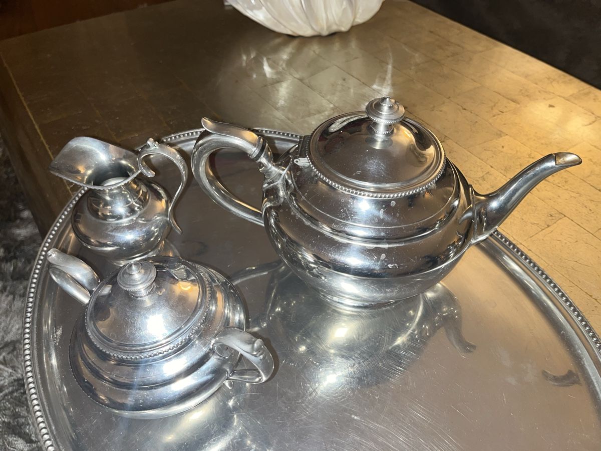 Set di piatti: James Dixon Silber Tee/Kaffee Set +Tablett, Vintage! – Usato da Rüti ZH venduto da Walti0 9