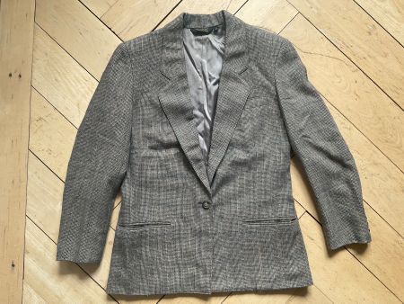 Super stylish tailored English Vintage Tweed Jacket
