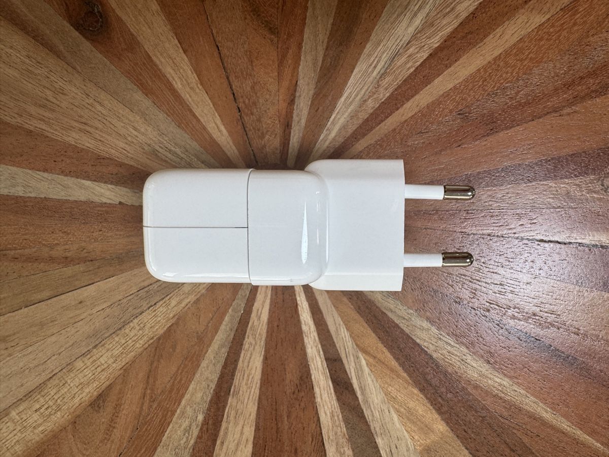 Apple Unità & Adattatore: Original 12W Apple USB Power Adapter Ladegerät Lader iPod – Usato da St. Gallen venduto da hae_6rmh 1