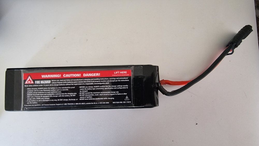 Batterie LiPo Traxxas TRX2849X - 11.1V 4000mAh 3S 25C - Connecteur Traxxas ID - Pour Modèles Radiocommandés