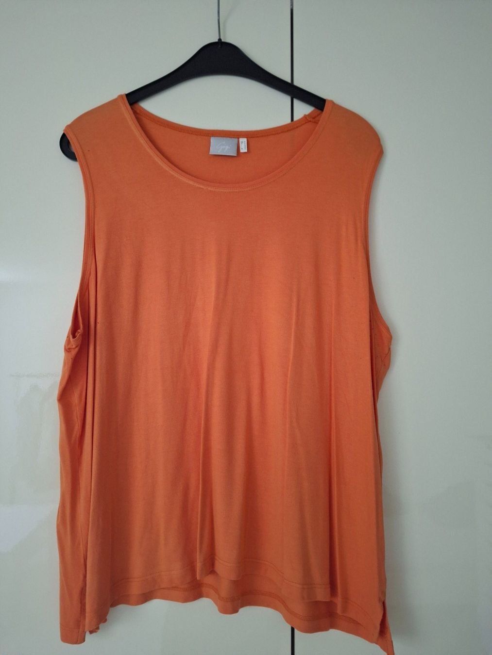 Top: Gigi - Oranges Trägertop, Grösse 52 – Usato da WALTERSWIL SO venduto da thb_ybm8