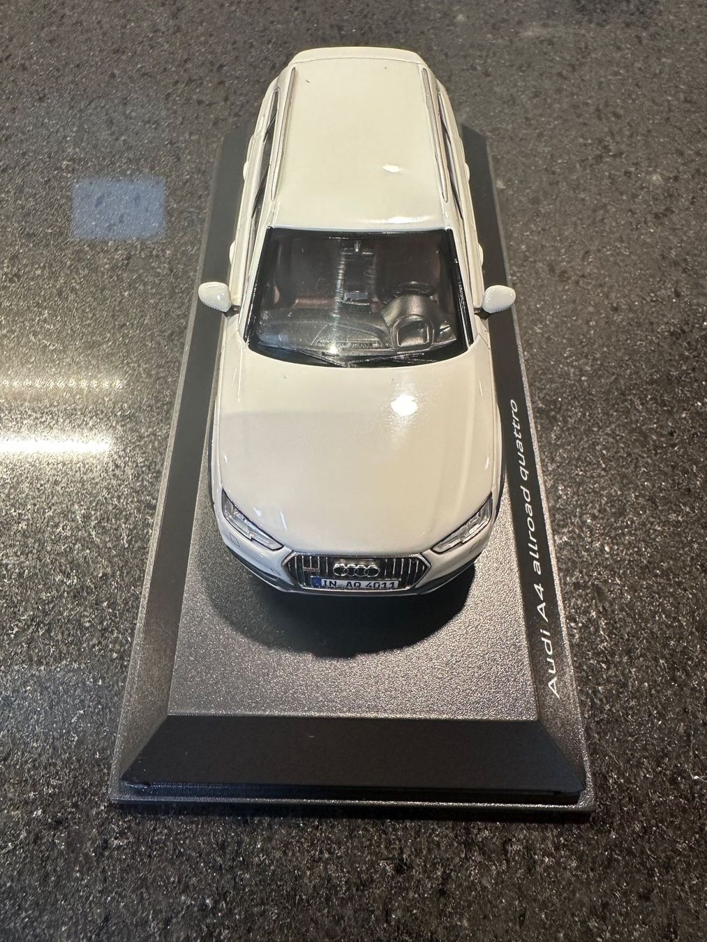 Audi Modellini d'auto: Audi A4 Allroad Quattro Modellauto – Nuovo (secondo la descrizione) da Luzern venduto da Tinette 2