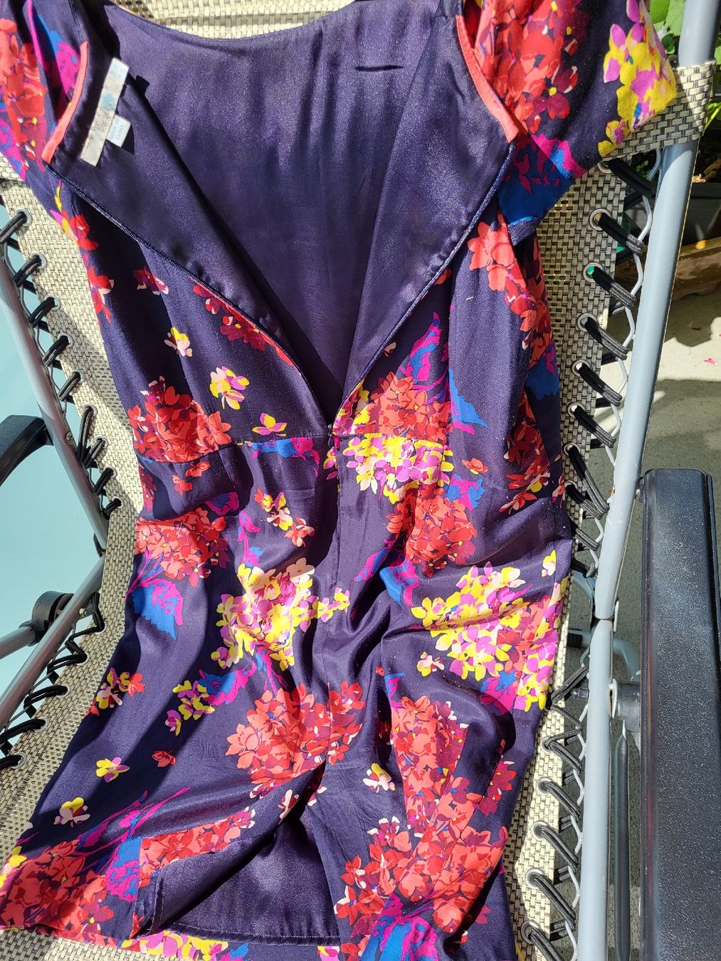 Kleider: Blumenkleid Gr. 44 - Sommerlich & Elegant – Gebraucht aus Zürich von Lizi7 6