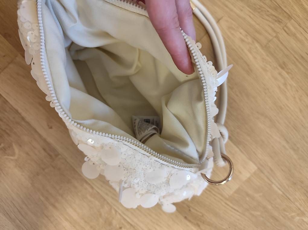 Taschen für Damen: Pailetten Handtasche  – Gebraucht aus Basel von viajesdemelli 1