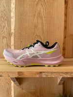 Womens ASICS FUJI LITE 6
