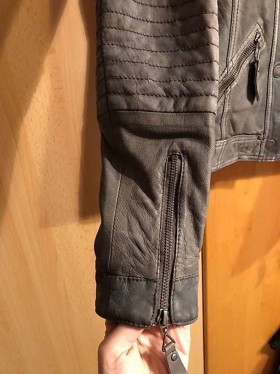 Giacche: Lederjacke grau, Gr. S – Usato da Kriessern venduto da c_n1 4