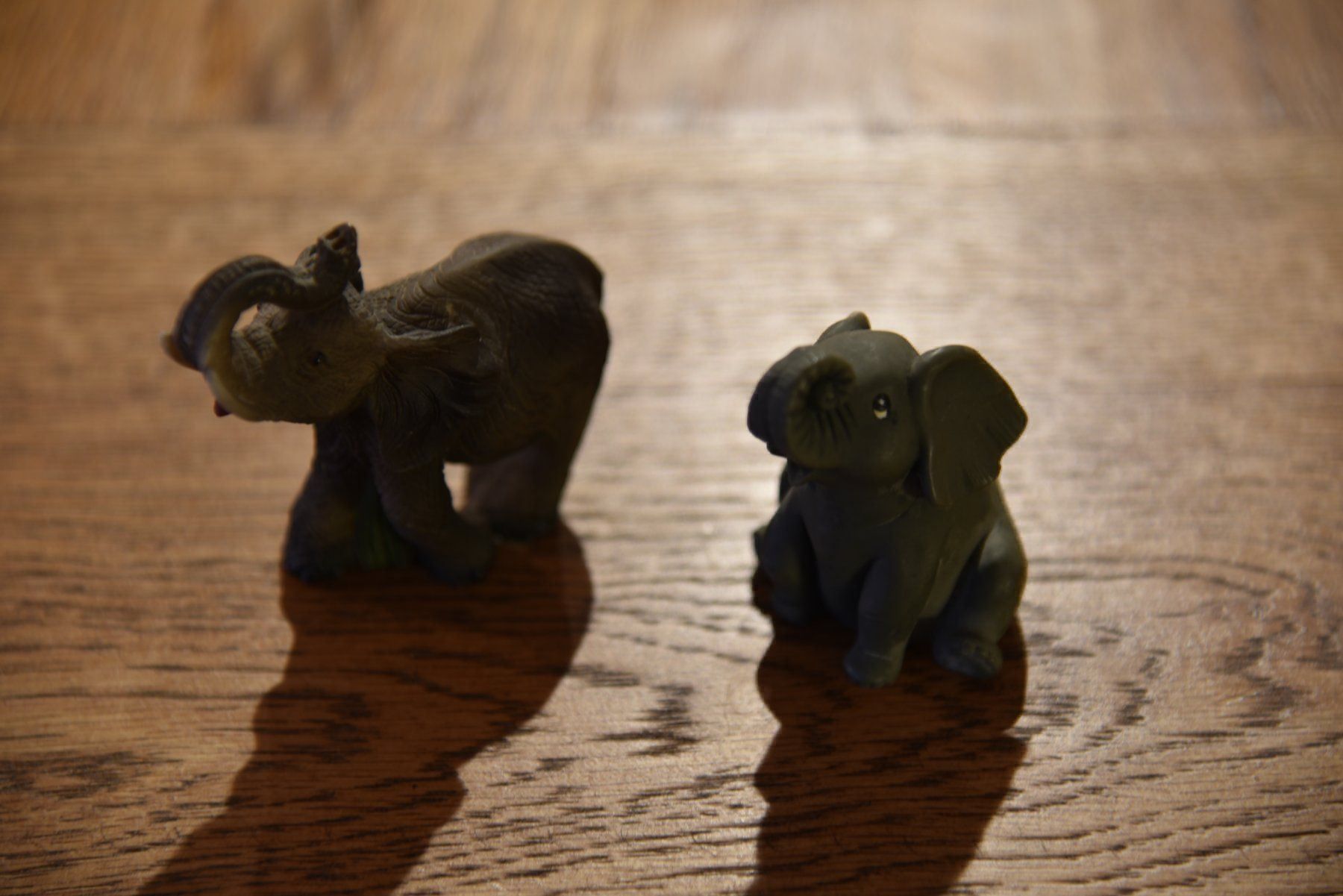 Figurines: 2 Elefanten – D'occasion à Egerkingen par John001