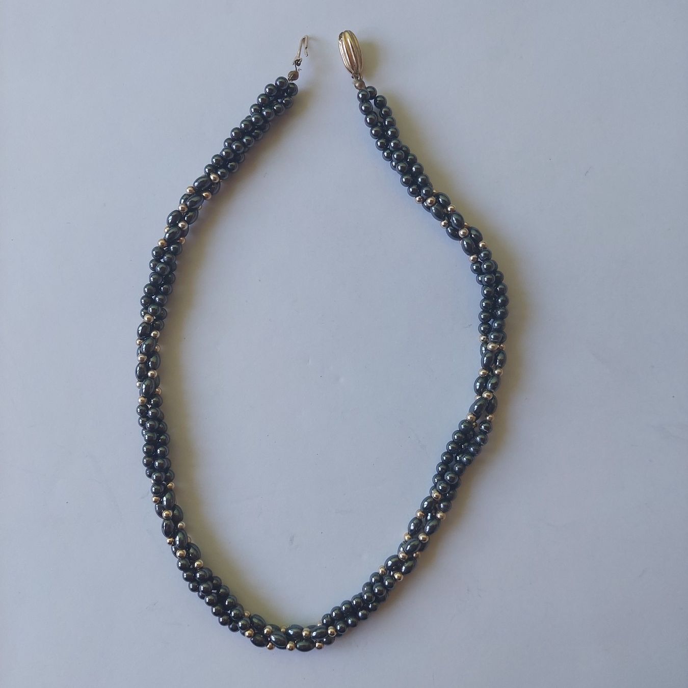 Catenine: Elegante Halskette mit Glasperlen, – Usato da Lyss venduto da Nase