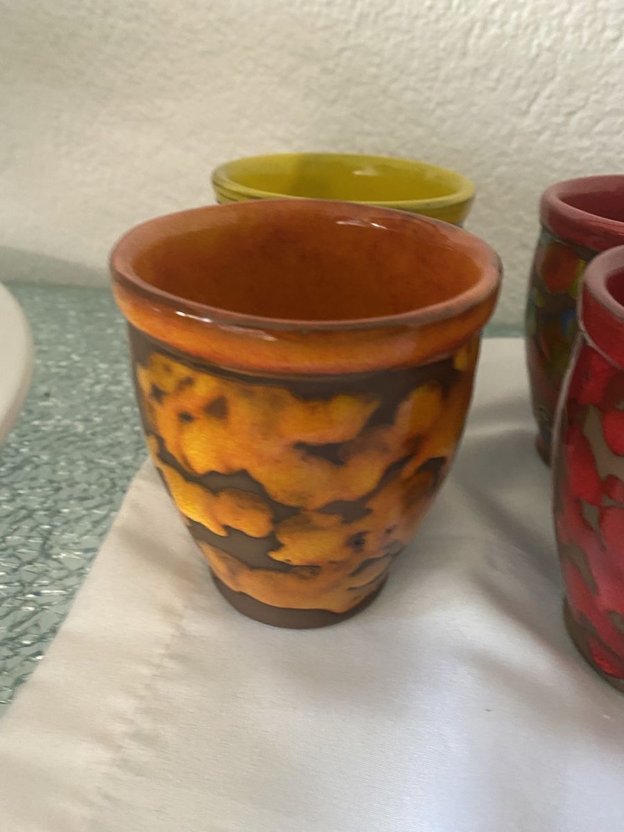 Tazze: Steingut wunderschöne Hand Made Trinkgläser 8stk. – Nuovo e nell'imballaggio originale da Bern venduto da Ninitto 4