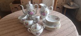 Kaffeeservice 19-teilig Blumenmuster Goldrand HH Porzellan