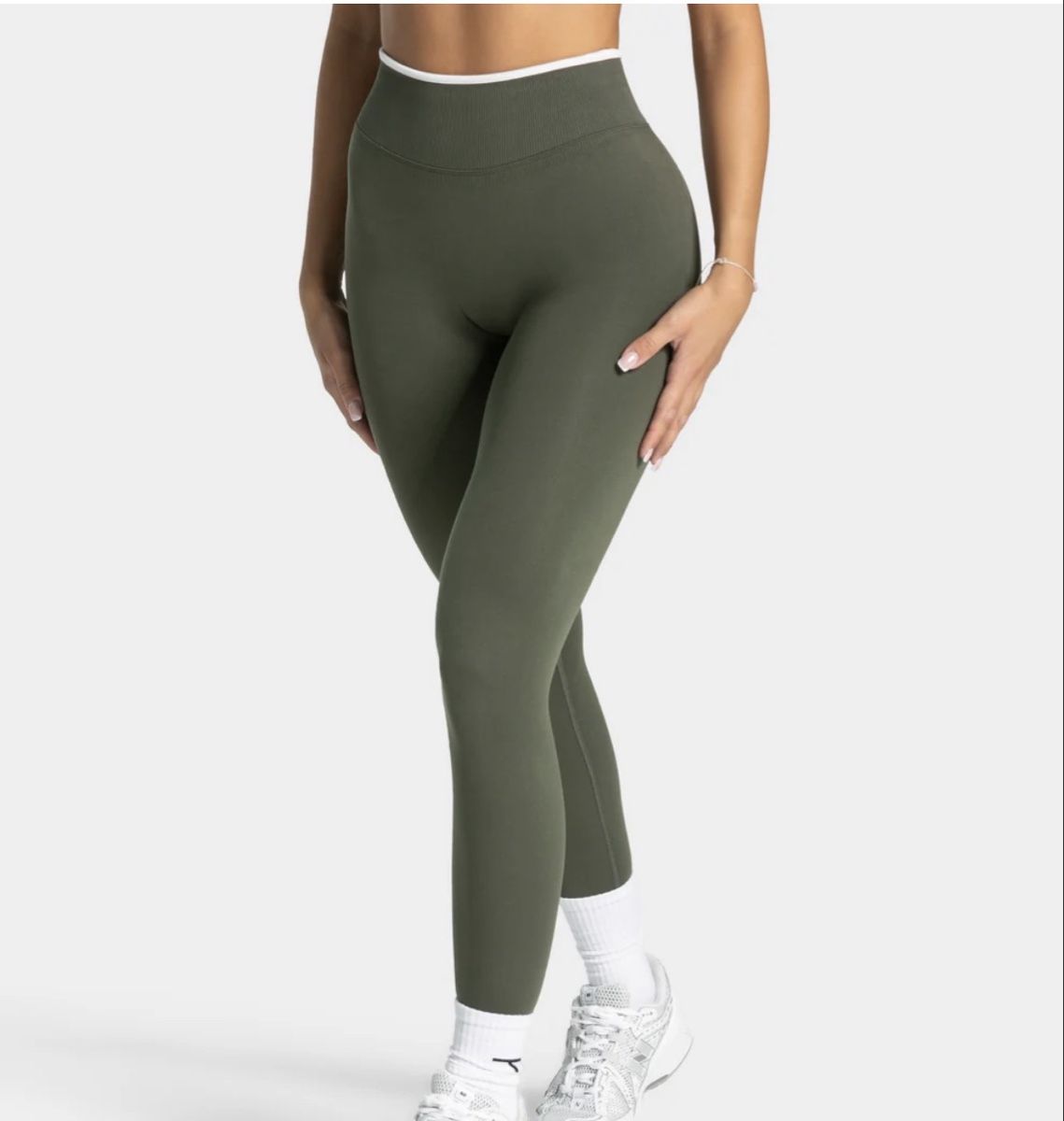 Teveo Leggings: Teveo Contrastline Leggings – Nuovo (secondo la descrizione) da Meilen venduto da nic_77cd 1