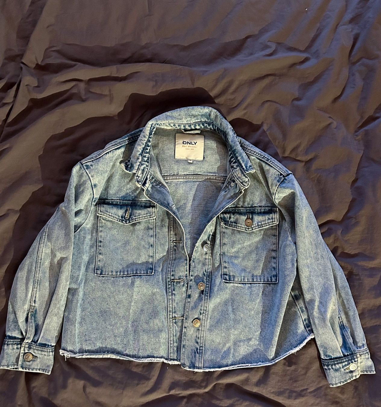 Only Vestes: Jeansjacke – D'occasion à Oberurnen par carinalobnig