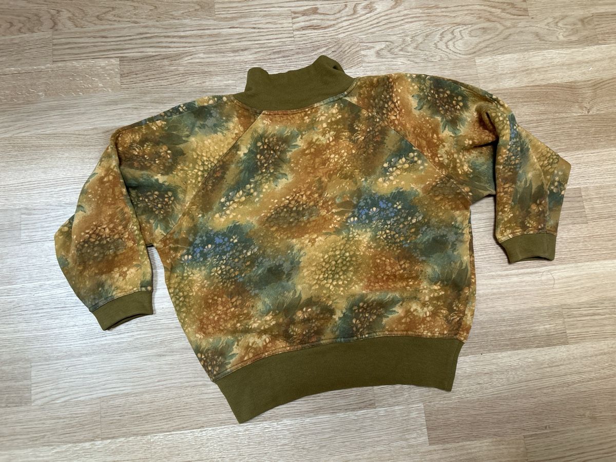 Maglioni & Felpe: Retro Sweatshirt mit Muster und Kragen Grösse S – Usato da Luzern venduto da ThrowbackVintage 2