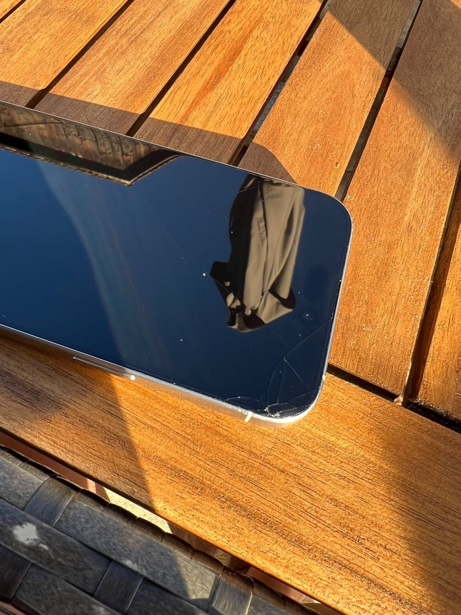 Apple Telefoni cellulari / Smartphones: iPhone 16 Pro MAX 256 GB – Usato da Schaan venduto da Jenny21222 2