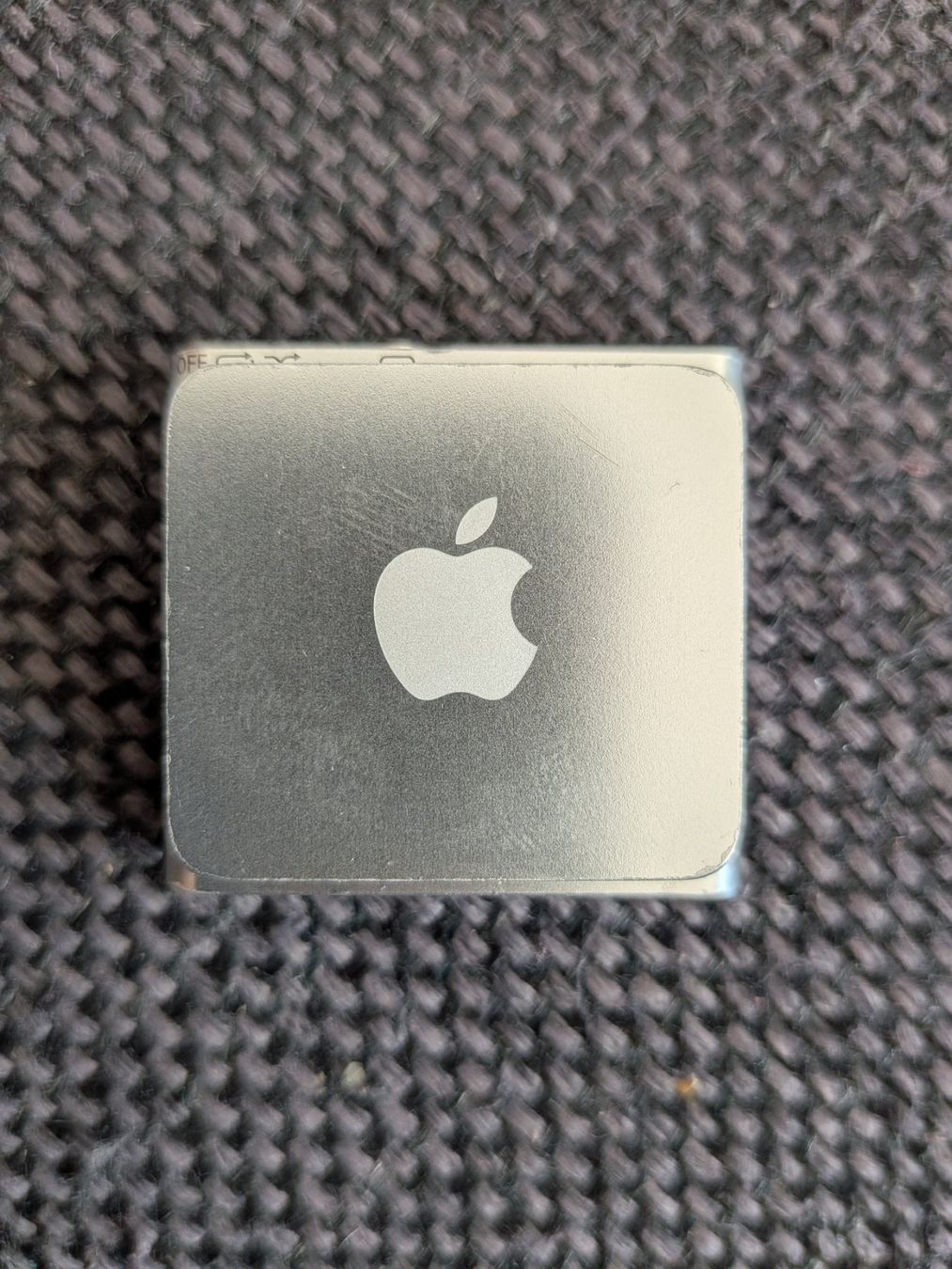 Apple Lettore multimediale portatile: iPod Shuffle 4. Generation – Usato da Frauenfeld venduto da Marzia.M 2