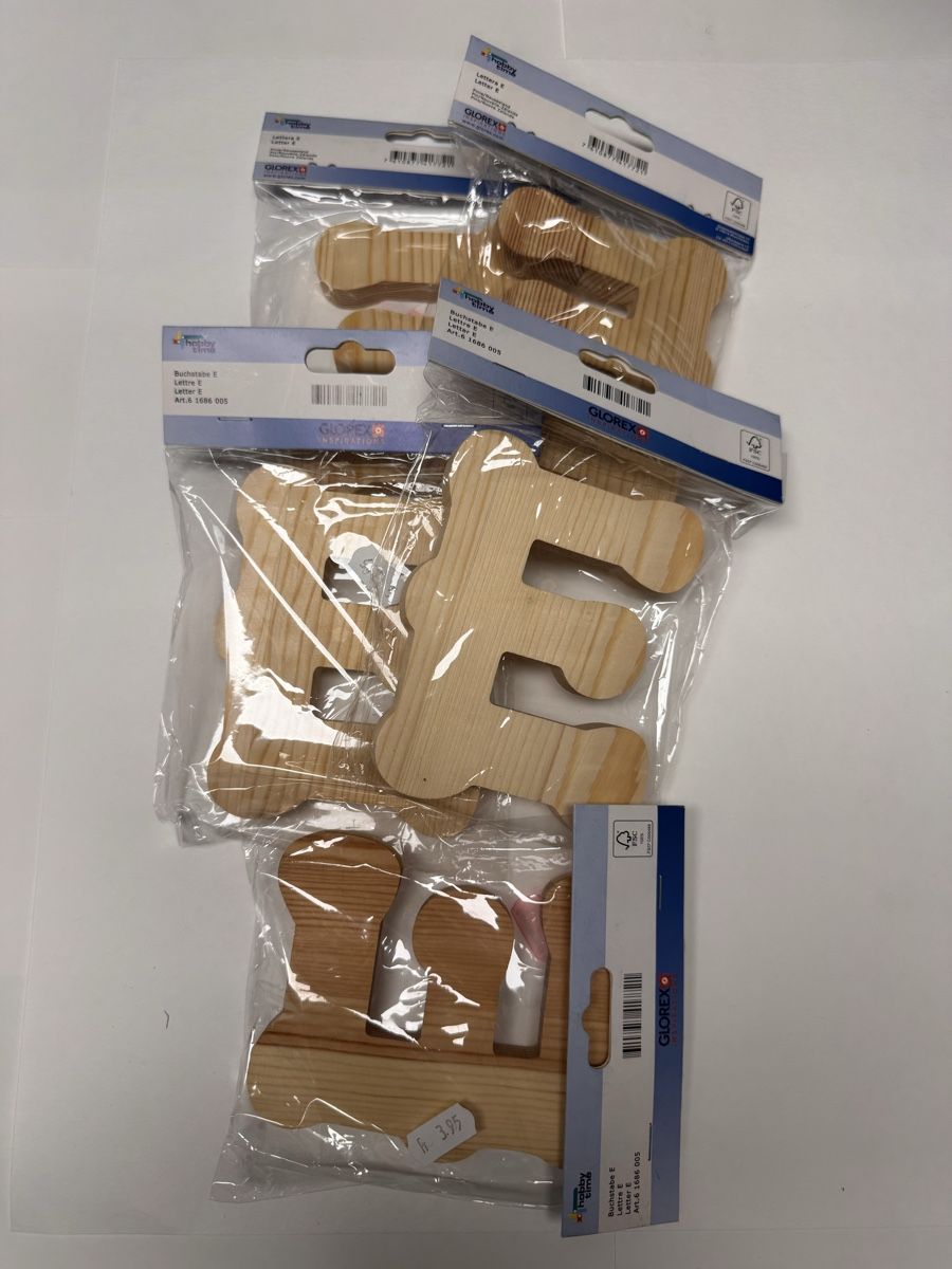 Tutte le decorazioni: Holzbuchstaben Set 5x E neu ungebraucht – Usato da Steinhausen venduto da Schuwies