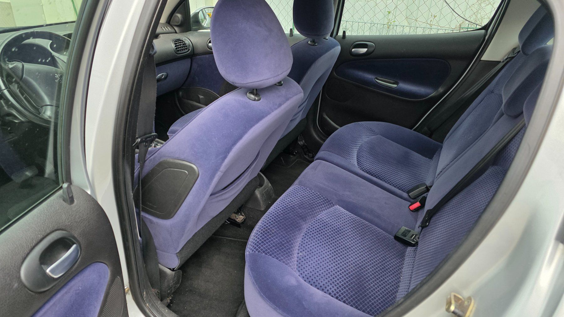 Peugeot Automobili: Peugeot 206 Automat – Usato da Arbon venduto da .Tropxe. 7