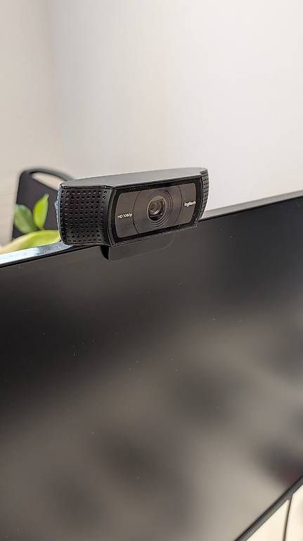 Webcam: Logitech HD webcam inkl. Stereo Audio with Dual mic – Usato da Zürich venduto da chr_5kjh 2