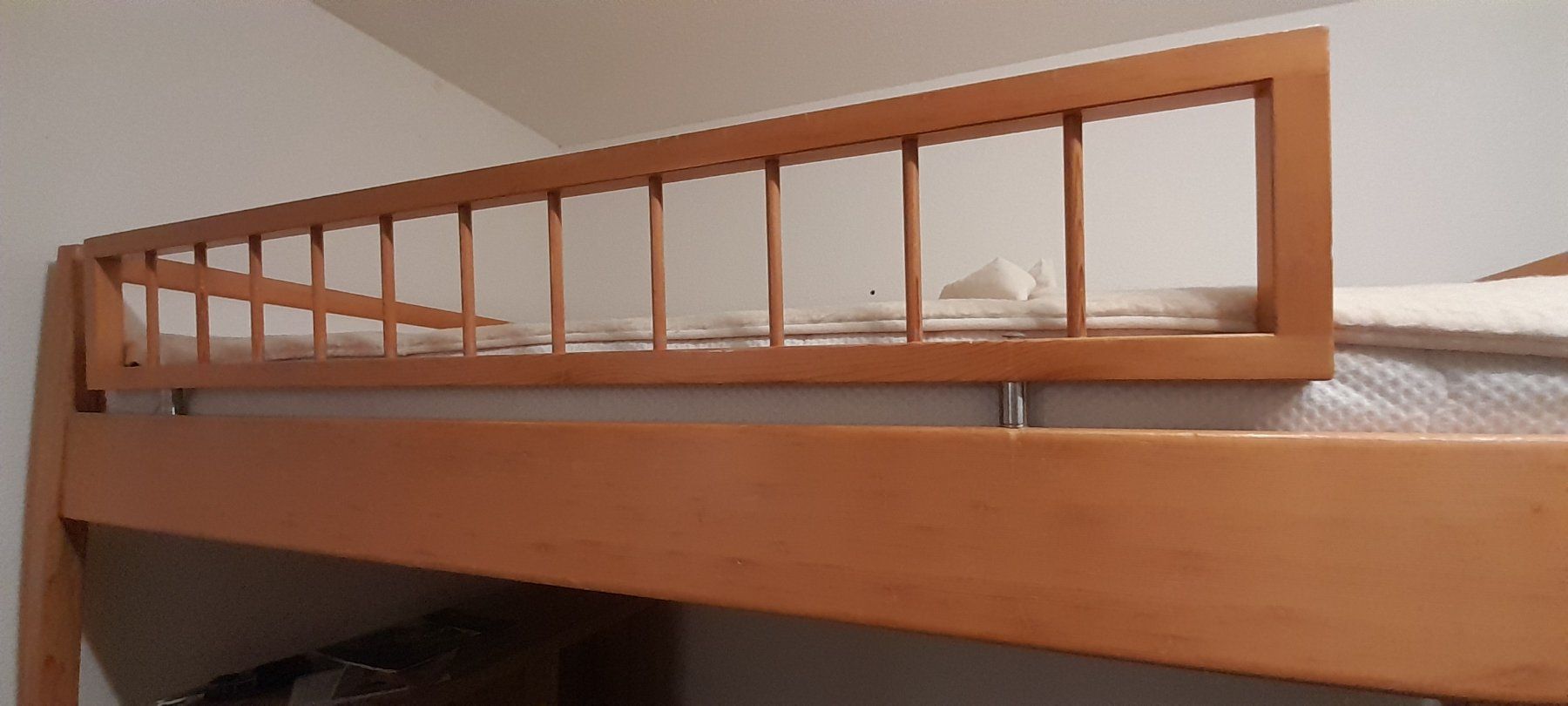 Letti: Hochbett Holz Natur mit Leiter – Usato da Effingen venduto da stolzfamily 1