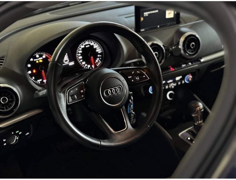 Autos: Audi A3 TFSI Stronic 2.0 Liter 190ps 2017 – D'occasion à Bellach par muh_2nsg