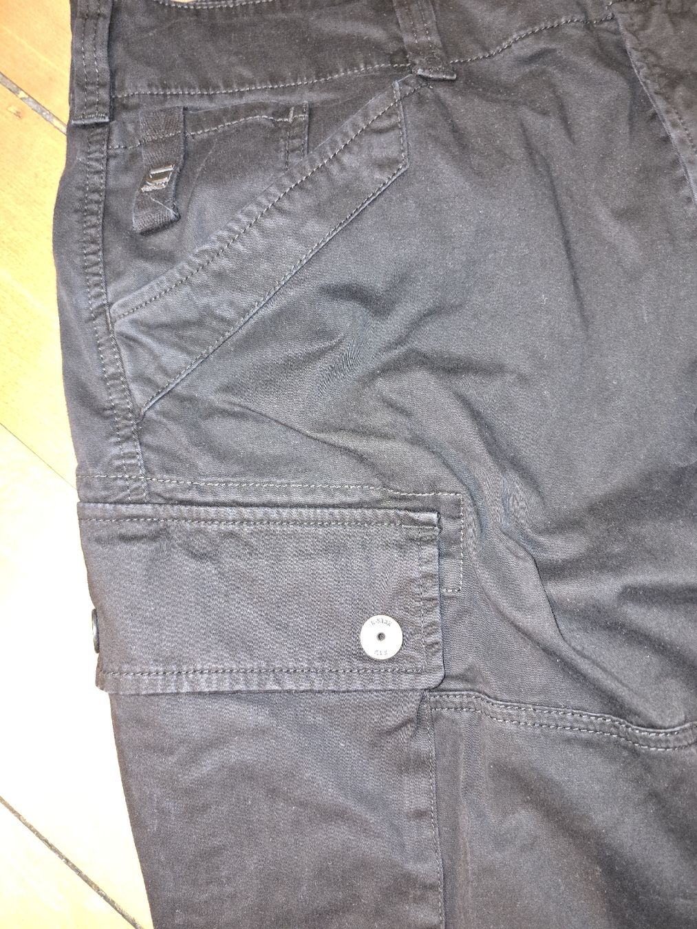 G-Star Hosen: G-Star Raw Cargo Pants Grösse 34/32 Schwarz – Gebraucht aus Luzern von Flynn_nw 2
