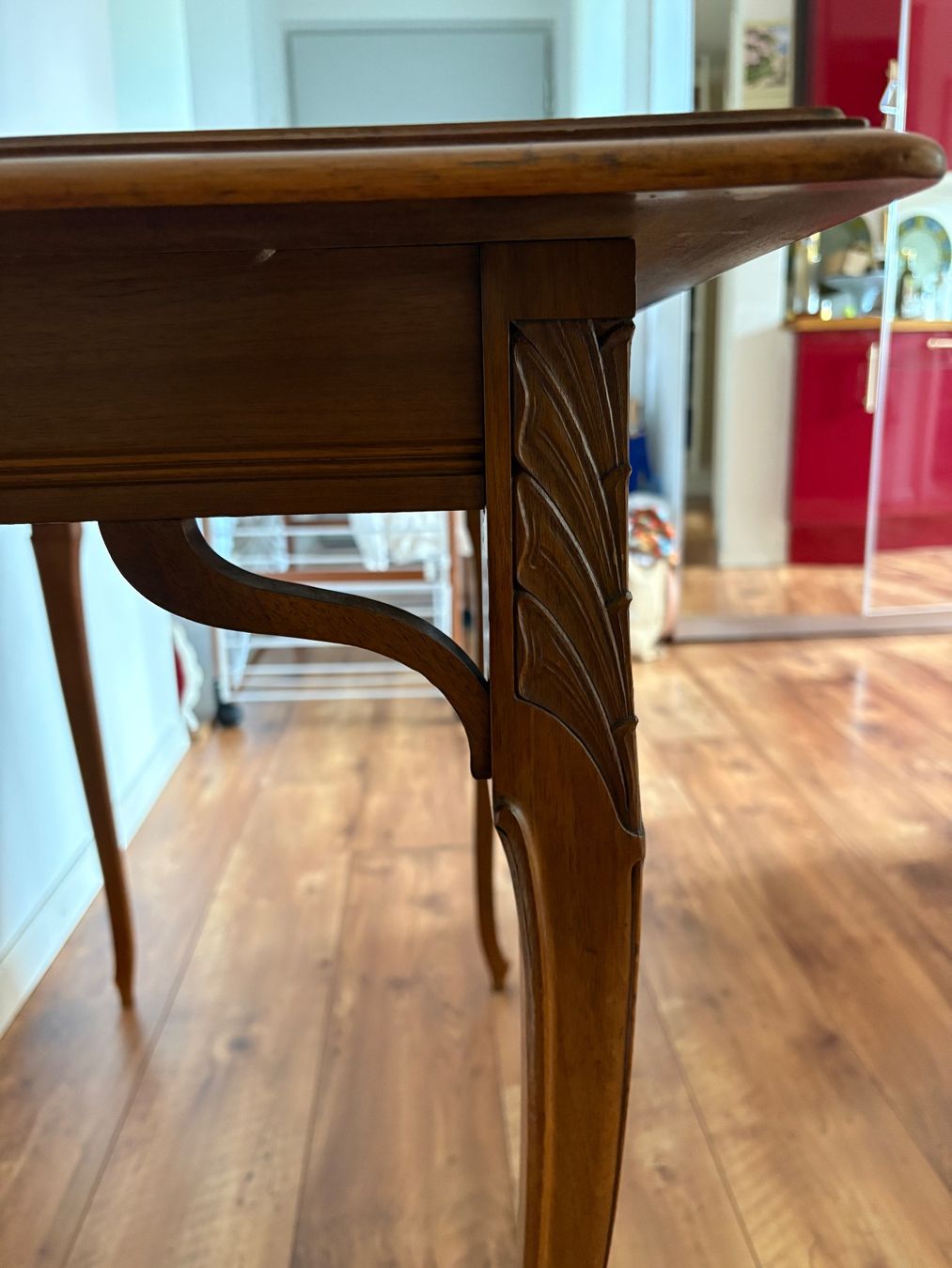 Tavoli: Jugendstil Antiker Schreibtisch – Usato da Zürich venduto da roncaglionidaniele 1