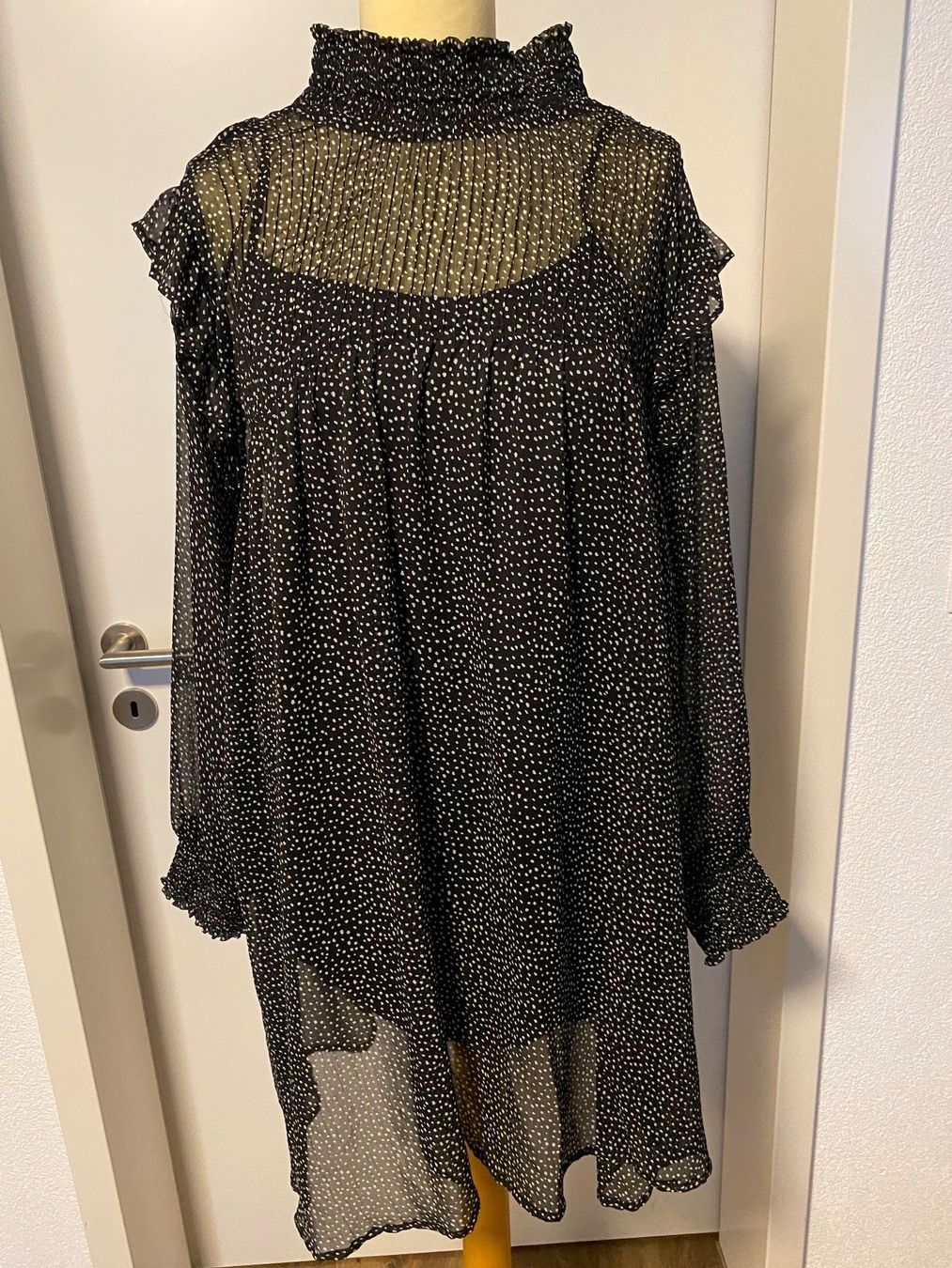 Avant Premiere Kleider: Avant Premier Blusenkleid Gr. 42 – Neu (gemäss Beschreibung) aus Wolfwil von Piccola87